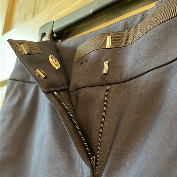 Ann Taylor women’s Size 6 Navy Blue Dress Skinny Legg Pants - Picture 3 of 13